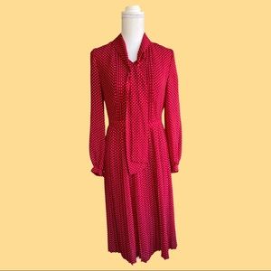 STUNNING VINTAGE POLKA DOT DRESS